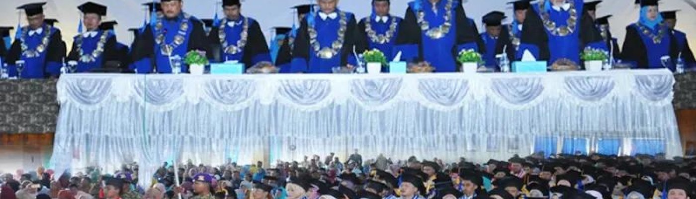 wisuda1